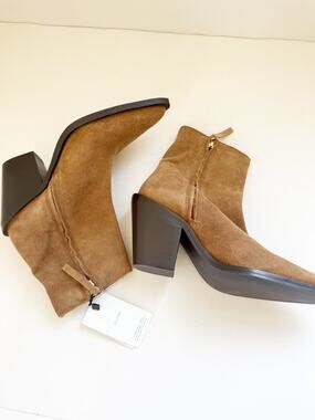 NWOB Mango Brown Suede Western Style Boots Zip Mango 37 US 6.5